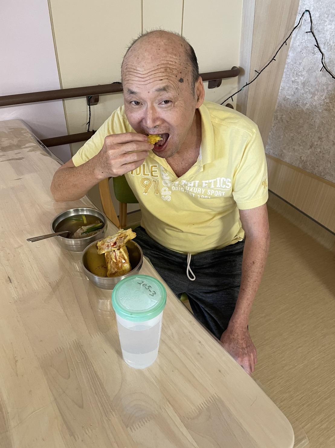 銀寶長照社團法人私立後龍住宿長照機構-銀寶快樂餐